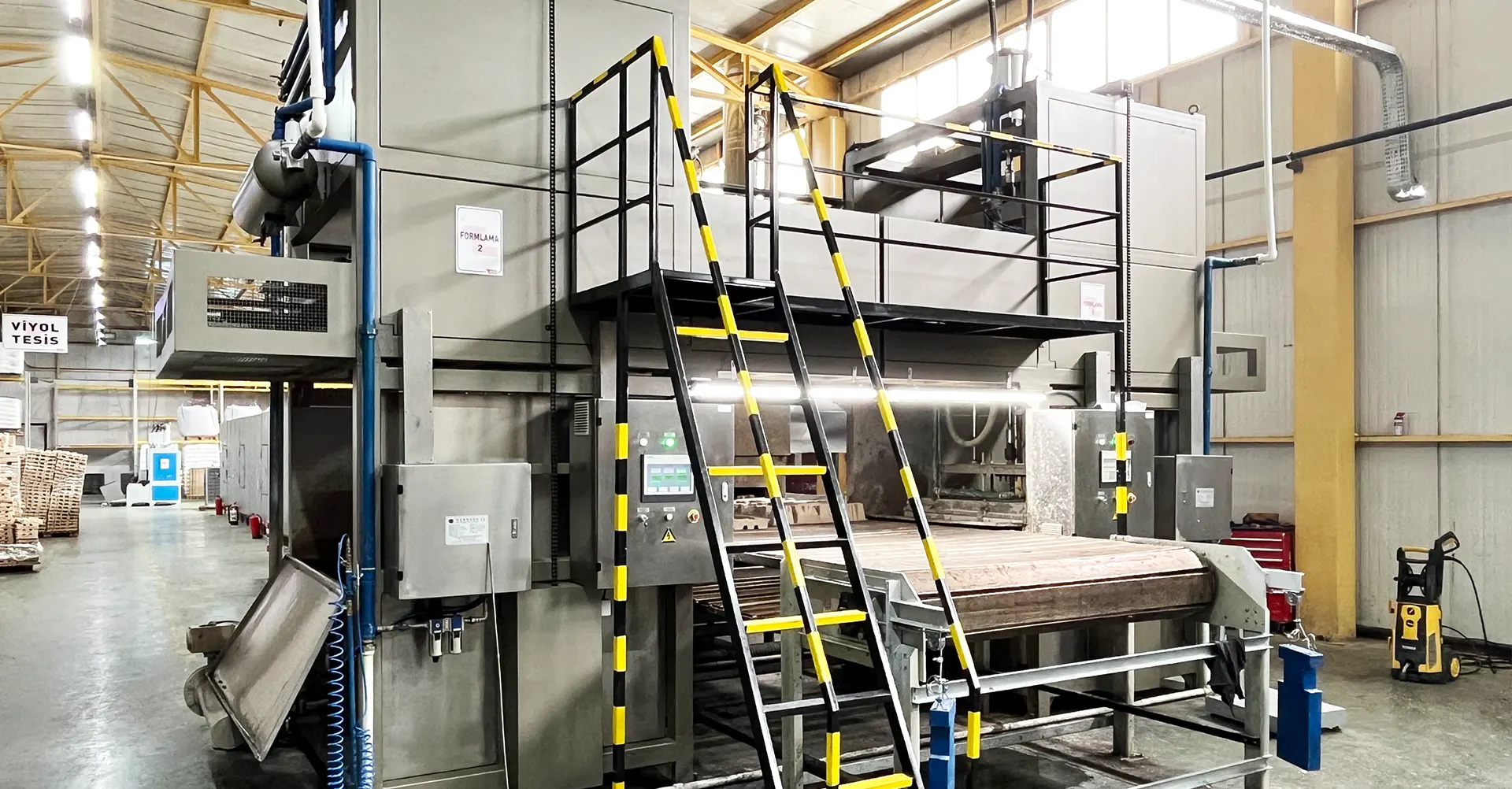 products-Reciprocating-Egg-Tray-Making-Machine.webp