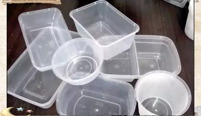 餐饮餐具怎么选?纸浆模塑VS塑料餐具,颜值环保实用全对比插图3 餐饮餐具怎么选?纸浆模塑VS塑料餐具,颜值环保实用全对比插图3